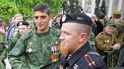 Ai ám sát các thủ lĩnh ly khai ở miền Đông Ukraine? - 2 Givi và Motorola huyền thoại của miền Đông Ukraine đã tử nạn.