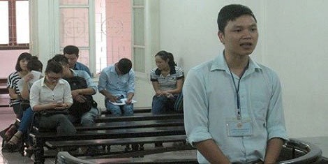 Những thủ đoạn kiếm tiền từ web "đen" - 2 Các đối tượng kinh doanh web sex đã bị xử lý.