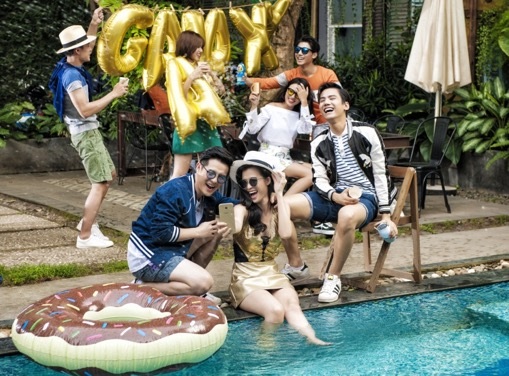 Nhu cầu sử dụng xuyên suốt trong hơn một ngày dài của người dùng trẻ được đảm bảo.