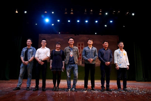 Vân Dung hóa thân bà mẹ 9 con “chỉ vào viện để đẻ” - 2 Nhiều nghệ sĩ cũng tham gia trong chương trình này.