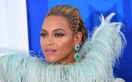 Beyoncé sẽ lồng tiếng cho phim Vua sư tử? - 1 Beyoncé vừa được Disney liên hệ