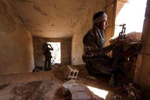Binh sĩ người Kurd chiến đấu tại Syria