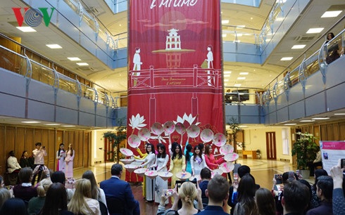 Ngày Việt Nam tại Học viện Quan hệ Quốc tế Liên bang Nga - 1 Ngày Việt Nam tại Học viện Quan hệ Quốc tế Liên bang Nga - 1