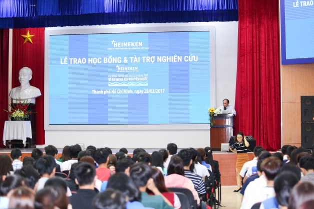 Nghiên cứu tái sinh nước thải: Các nhà khoa học trẻ đang chung tay bảo vệ nguồn nước - 1 Nghiên cứu tái sinh nước thải: Các nhà khoa học trẻ đang chung tay bảo vệ nguồn nước - 1