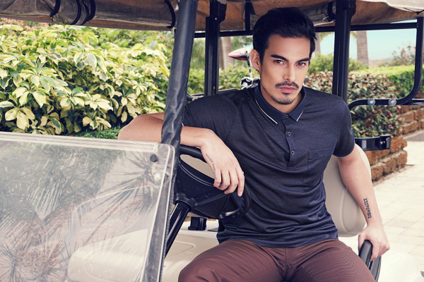 Là thương hiệu đầu tiên chính thức đưa Filo di Scozia – thương hiệu vải cao cấp hàng đầu thế giới đến Việt Nam qua các thiết kế áo Polo năng động mà vẫn lịch sự, đẳng cấp, năm 2016 vừa qa, Bộ sưu tập “The touch of Filo di Scozia” đã trở thành một trào lưu thời trang cho giới doanh nhân trong những ngày hè nhiệt đới.