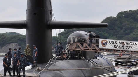 Lằn ranh đỏ cuối cùng - 2 Tàu ngầm hạt nhân USS Michigan của Hải quân Mỹ được cho là sẽ cùng diễn tập với nhóm tàu sân bay USS Carl Vinson quanh khu vực bán đảo Triều Tiên. Ảnh: Flags of Convenience.
