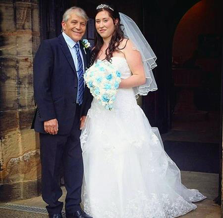 Mối tình sét đánh của cặp đôi chênh nhau 39 tuổi - 1 Emily và chồng có khoảng cách lên tới 39 tuổi