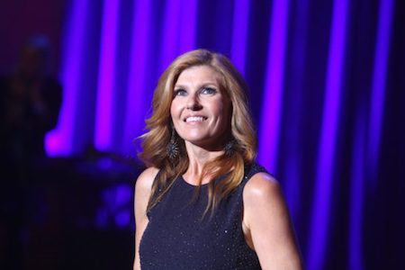 Nữ diễn viên Connie Britton từ lâu đã ấp ủ kế hoạch rời bỏ đoàn làm phim “Nashville” và khi cảm thấy đã đến đúng thời điểm, biên kịch bộ phim đã khéo léo tạo ra một hoàn cảnh hợp lý để nhân vật Rayna James của Connie ra đi mãi mãi.