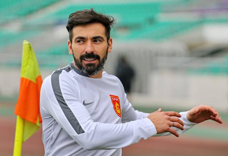 Lavezzi nhận lương khủng hơn cả C.Ronaldo và Messi - 1 Lavezzi vượt xa C.Ronaldo và Messi về khoản lương bổng