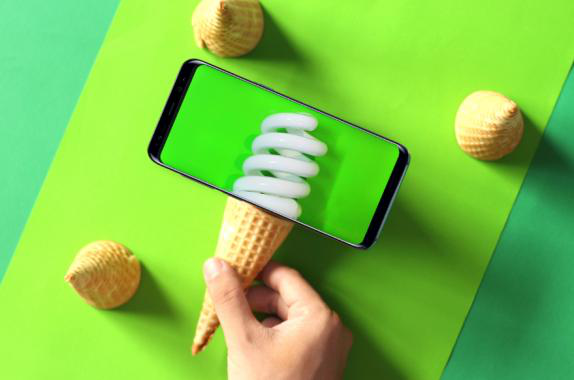 Galaxy S8 hóa thân đa dạng trong loạt ảnh “đánh lừa thị giác” - 1 Galaxy S8 hóa thân đa dạng trong loạt ảnh “đánh lừa thị giác” - 1