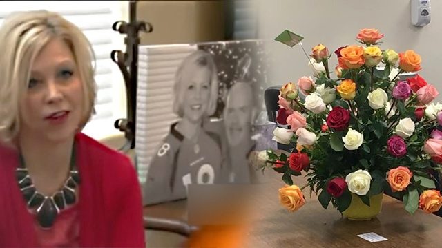 Kayla cảm thấy vô cùng ấm áp khi nhận được bó hoa từ chồng