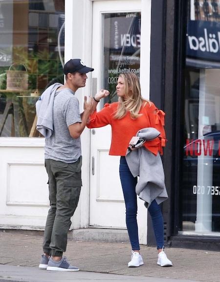 Alvaro Morata “lời qua tiếng lại” với bà xã trên đường phố - 1 Vợ chồng Morata vừa bị bắt gặp công khai cự cãi với nhau