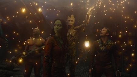 Bộ phim “Guardians of the Galaxy” của đạo diễn James Gunn đã có một đoạn kết tương đối hạnh phúc khi các nhân vật nhảy nhót trên nền nhạc “Aint no mountain high enough” và chuẩn bị cho một cuộc phiêu lưu mới. Anh chàng Peter Quill, sau khi bị bắt cóc từ nhỏ, cuối cùng cũng đã tìm được một gia đình mới.
