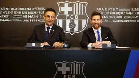 Messi đưa vợ con đi du hí ăn mừng hợp đồng siêu “khủng” - 1 Vừa kí xong hợp đồng, Messi đã đưa cả nhà đi du lịch