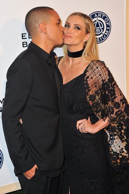 Sao và những giây phút yêu thương ngọt ngào khó quên - 10 Ashlee Simpson và Evan Ross cực kì đẹp đôi bên nhau
