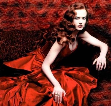 Những bộ trang phục “đỉnh của đỉnh” trên màn bạc Hollywood - 10 Chiếc váy đỏ tuyệt đẹp của Nicole Kidman trong bộ phim “Moulin Rouge!” đến giờ vẫn còn khiến các fan hâm mộ phải thổn thức khôn nguôi