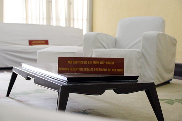Thăm ngôi nhà Bác Hồ viết bản tuyên ngôn độc lập - 11