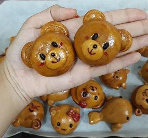 Bánh trung thu độc lạ: Con mê tít, mẹ không tiếc tiền - 10 Bánh trung thu độc lạ: Con mê tít, mẹ không tiếc tiền - 10