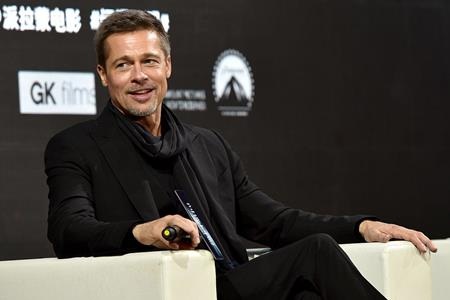 Khi các “sao bự” bị giải Oscar “ghẻ lạnh” - 11 Hồi năm 2014, bộ phim “12 years a slave” do Brad Pitt sản xuất đã giành được tượng vàng Oscar danh giá cho Phim hay nhất, tuy nhiên, bản thân nam tài tử lại chưa từng một lần được nhận tượng vàng Oscar cho diễn xuất dù đã có tới 3 lần được đề cử với các bộ phim “12 monkeys”, “The curious case of Benjamin Button” và “Moneyball”