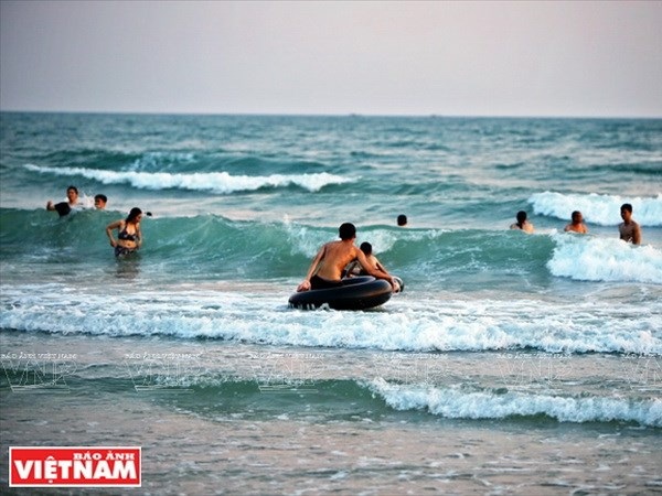 Đảo Cô Tô là điểm đến lý tưởng cho du khách khám phá vẻ hoang sơ - 11 Đảo Cô Tô là điểm đến lý tưởng cho du khách khám phá vẻ hoang sơ - 11