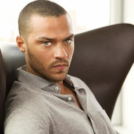 Bất ngờ với loạt sao từng là những người lái đò thầm lặng - 11 Jesse Williams cũng từng làm giáo viên ở Philadelphia