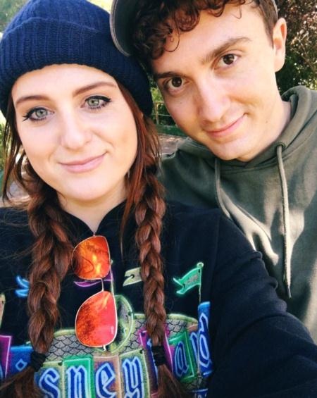 "Sao" và những cuộc tình thăng hoa trong năm qua - 12 Hồi tháng 10 vừa qua, Meghan Trainor cũng đã xác nhận chuyện hẹn hò với Daryl Sabara