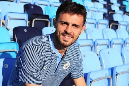 Những bóng hồng bốc lửa sẽ “đốt cháy” Premier League mùa giải này - 12 … Bernardo Silva, bản hợp đồng trị giá 43 triệu bảng Anh của Manchester City