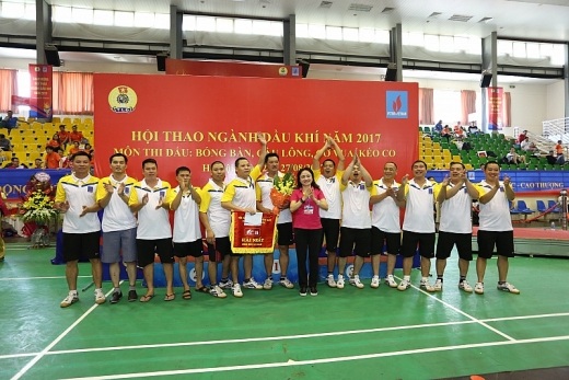 Khai mạc Tuần lễ Văn hóa Dầu khí lần thứ X và Hội thao ngành Dầu khí năm 2017 - 13 Giải Nhất kéo co thuộc về CĐ PTSC