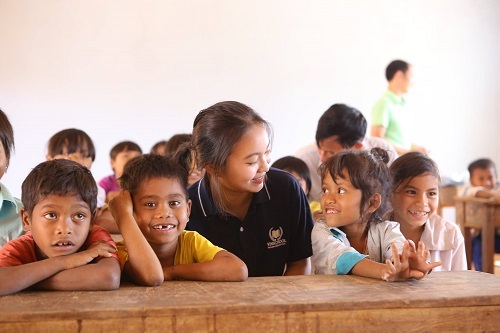 Khánh thành công trình 10 phòng học cho trẻ em nghèo Quảng Trị - 13 Khánh thành công trình 10 phòng học cho trẻ em nghèo Quảng Trị - 13