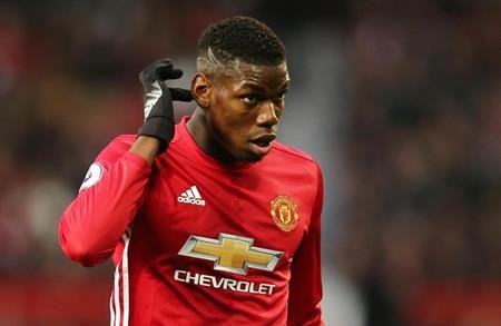 Những kiểu tóc thảm họa của Pogba từ khi gia nhập MU - 13 Có lẽ, mức lương 200.000 bảng Anh/tuần của Pogba đều được dồn vào tiệm làm tóc