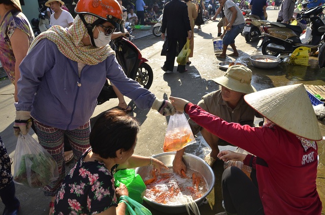 Cá chép tấp nập đi... lên trời - 14 Cá chép tấp nập đi... lên trời - 14