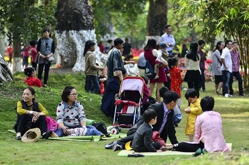 Các điểm vui chơi ở Thủ đô đông nghịt khách 3 ngày Tết - 15 Các điểm vui chơi ở Thủ đô đông nghịt khách 3 ngày Tết - 15