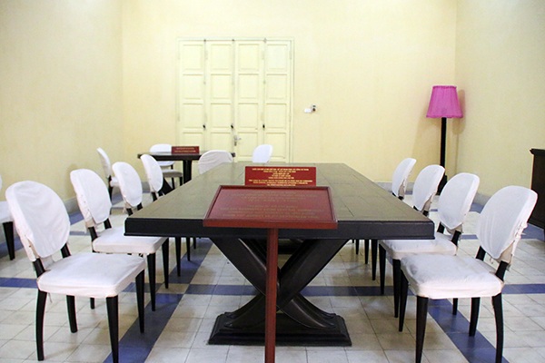 Thăm ngôi nhà Bác Hồ viết bản tuyên ngôn độc lập - 16