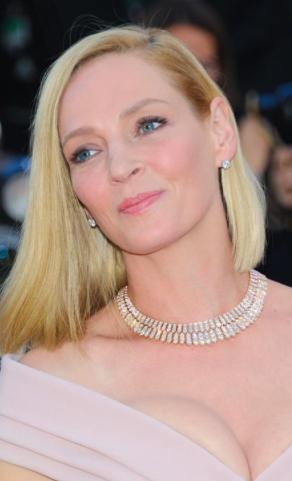 “Sao” và những màn khoe trang sức "khủng" - 18 Phụ kiện mà Uma Thurman mang tới Liên hoan phim Cannes năm nay được gắn tới 40 carat kim cương gọt giũa tinh xảo