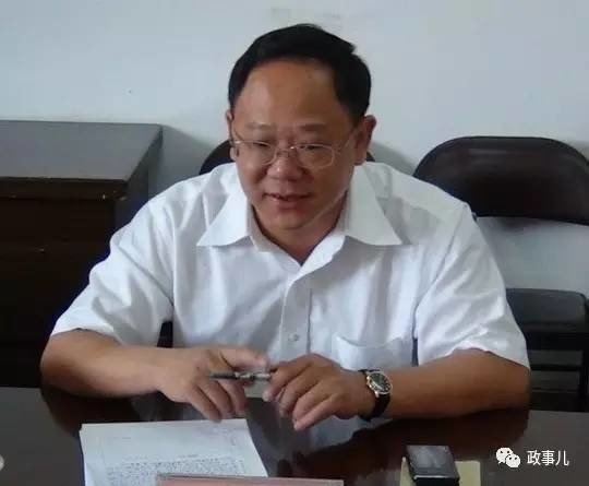 Người đẹp dùng tiền, "vốn tự có" săn quan tham Trung Quốc - 2