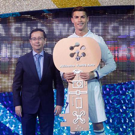 Sốc với mức thù lao của C.Ronaldo trong 4 giờ đồng hồ - 2 Các đơn vị sẽ phải “bạo chi” để mời được CR7 xuất hiện