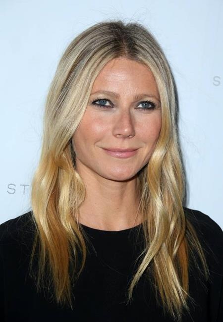Những ngôi sao tích cực bảo vệ “mẹ” thiên nhiên - 2 Gwyneth Paltrow không chỉ lên tiếng kêu gọi mà còn rất tích cực hành động khi phát triển riêng một dòng sản phẩm thời trang và làm đẹp thân thiện với môi trường.