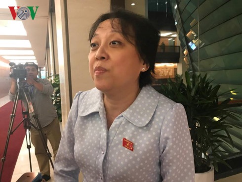 Để bảo hiểm y tế không phải là "con bò sữa" - 3 Đại biểu Phạm Khánh Phong Lan (Đoàn TP. Hồ Chí Minh).