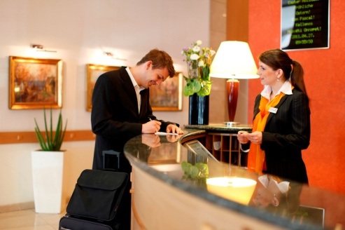 Đừng bỏ lỡ cơ hội học và làm việc tại Tây Ban Nha - 2
Chương trình Internship hấp dẫn dành cho sinh viên đang theo chuyên ngành du lịch – khách sạn – đầu bếp – Marketing