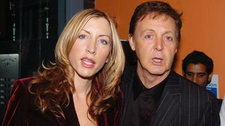 Khi các sao lớn cũng “thua sấp mặt” trong canh bạc hôn nhân - 2 Cuộc hôn nhân giữa Paul McCartney và Heather Mills chẳng có gì để chê trách cho đến khi cả hai quyết định… ly dị. Heather Mills thậm chí còn gây sốc với quyết tâm đòi bằng được 250 triệu đô la Mỹ từ tay chồng cũ. Heather còn yêu cầu 400.000 đô la Mỹ hằng năm cho việc đi chuyên cơ riêng, 80.000 đô la Mỹ cho việc uống rượu, 250.000 đô la Mỹ cho quần áo, và đến chính cơ quan tố tụng cũng phải đánh giá những đòi hỏi này là “nực cười, vô lý và thực sự là cắt cổ”.