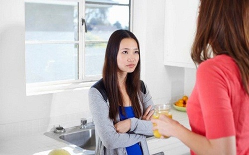Con dâu nói thế này có phải vì coi tôi như ô - sin? - 1
Hình minh họa