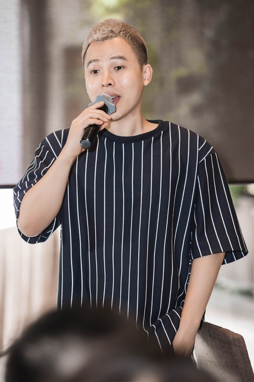 Hoa hậu Hải Dương mở tiệc mừng - 2