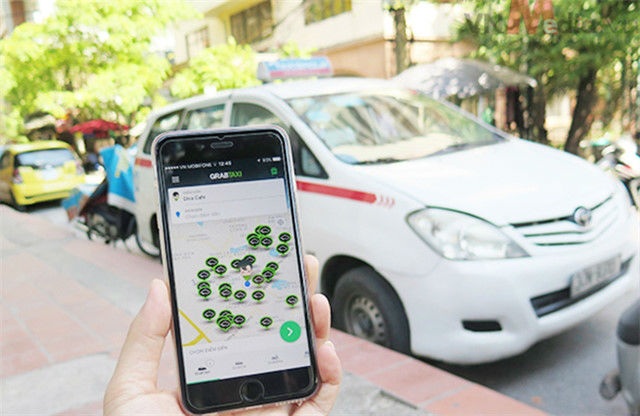 Đại gia taxi khốn đốn: Sa thải người, bán xe trả nợ - 2
Công nghệ đẩy taxi truyền thống tới khó khăn