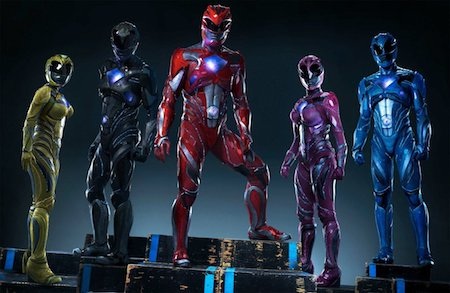 Mãn nhãn với loạt bom tấn siêu anh hùng sẽ ra mắt trong năm nay - 3 Hãng Lionsgate và Saban sẽ mang “Power rangers” trở lại với màn ảnh rộng vào cuối tháng 3 năm nay. Với việc nữ diễn viên Elizabeth Banks vào vai ác nhân Rita Repulsa, “Power rangers” đang nhận được khá nhiều sự tin tưởng từ người hâm mộ.