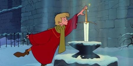 Disney và những dự án phim hứa hẹn sẽ làm “nổ tung” các rạp chiếu - 3 Bộ phim “The Sword in the Stone” hồi năm 1963 cũng sẽ được Disney làm lại cùng với biên kịch, nhà sản xuất tài năng của “Game of Thrones”, Bryan Cogman