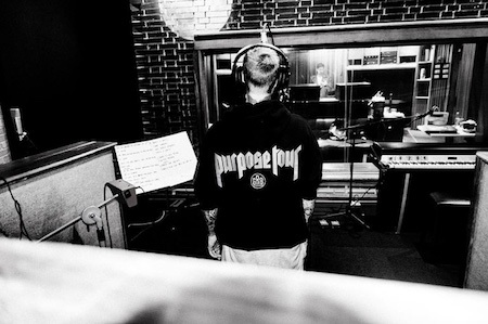 Fan phát cuồng khi Justin Bieber táo bạo khoe ảnh “nóng” - 3 Nhiều fan đang hy vọng chàng ca sĩ sẽ ra mắt sản phẩm âm nhạc mới