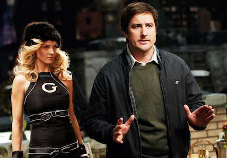 Do quá lo lắng trước khi thực hiện cảnh “nóng” trong phim “My super Ex-girlfriend” cũng như lo sợ thân hình của mình sẽ bị khán giả chê bai nên nam tài tử Luke Wilson đã đề nghị đoàn làm phim sử dụng diễn viên đóng thế. Tuy nhiên, hoá ra những âu lo của Luke Wilson là hoàn toàn thừa thãi vì bộ phim “My super Ex-girlfriend” là một bom xịt đúng nghĩa và dù thân hình của nam tài tử có “nhức mắt” đến đâu thì cũng chẳng có quá nhiều người buồn để tâm.