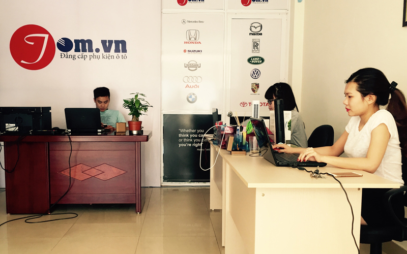 Một địa chỉ phân phối nước hoa, tinh dầu, sáp thơm ô tô uy tín - 3
Otom.vn tư vấn hỗ trợ khách hàng 24/7