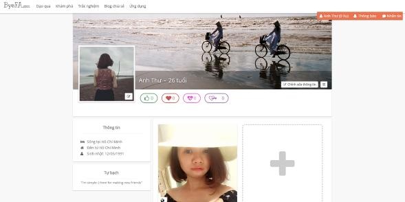 Sinh viên FPT hiến kế "thoát ế" trong đồ án tốt nghiệp - 3 
Giống như các trang mạng xã hội phổ biến, người dùng có thể cài đặt các chế độ xem cho hình ảnh mà mình đăng trên ByeFA như: Công khai, bạn bè hoặc chỉ chủ tài khoản. Chế độ xem ở từng ảnh có thể thay đổi linh hoạt.