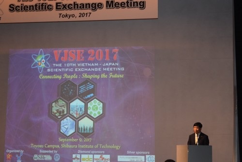 Hơn 200 nhà khoa học Việt Nam và Nhật Bản hội tụ tại Hội nghị VJSE 2017 - 3
Đại sứ Nguyễn Quốc Cường phát biểu chúc mừng Hội nghị (ảnh: Quang Đức).